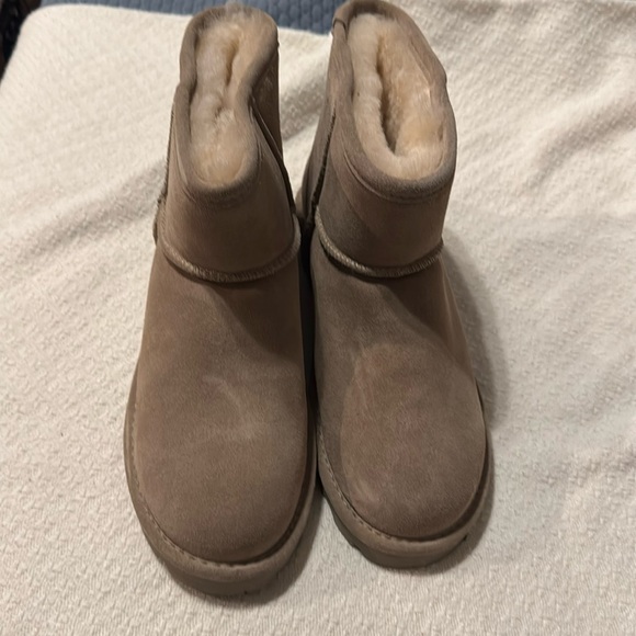 NWOT Bearpaw women’s Alyssa boots size 10 - Picture 2 of 6